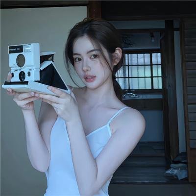 扭曲2025